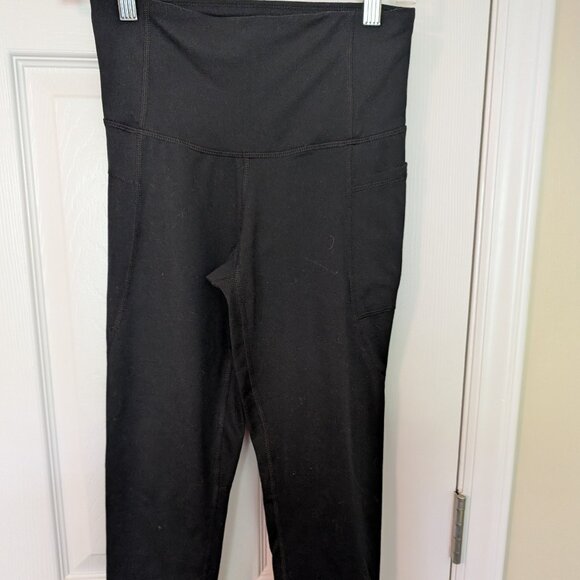 Champion Capri Leggings with Pocket - Picture 1 of 3